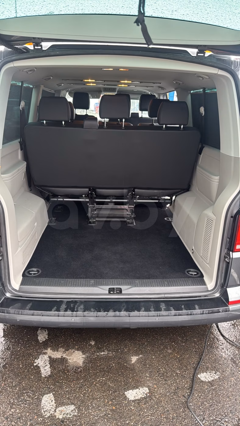 Volkswagen Caravelle фото 11