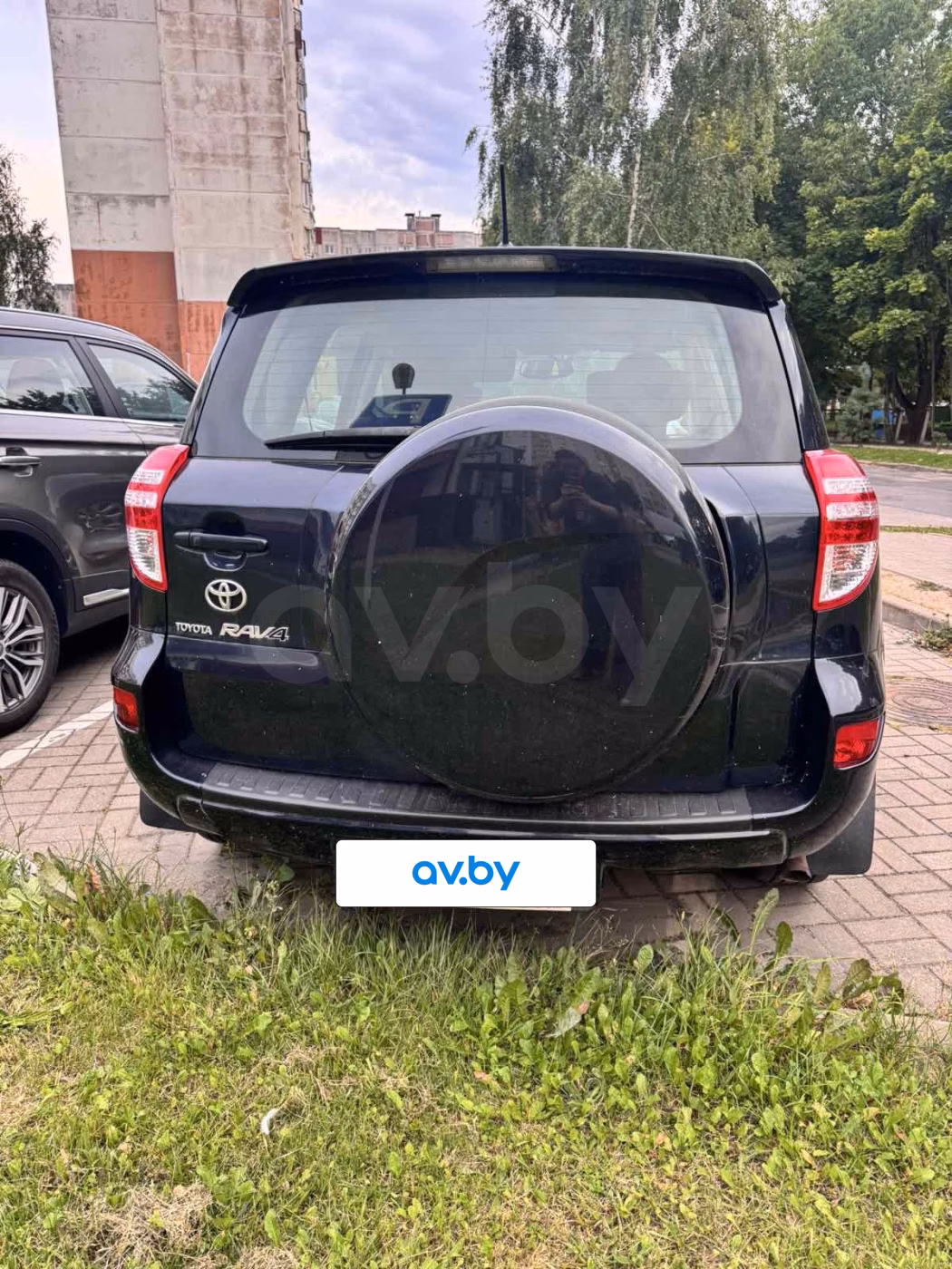 Toyota RAV4 фото 7