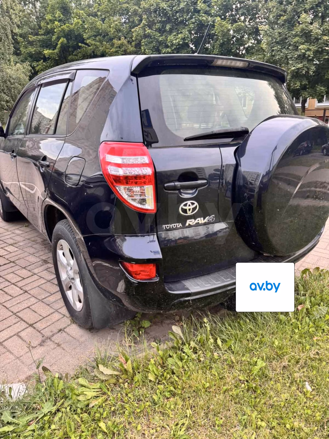 Toyota RAV4 фото 9