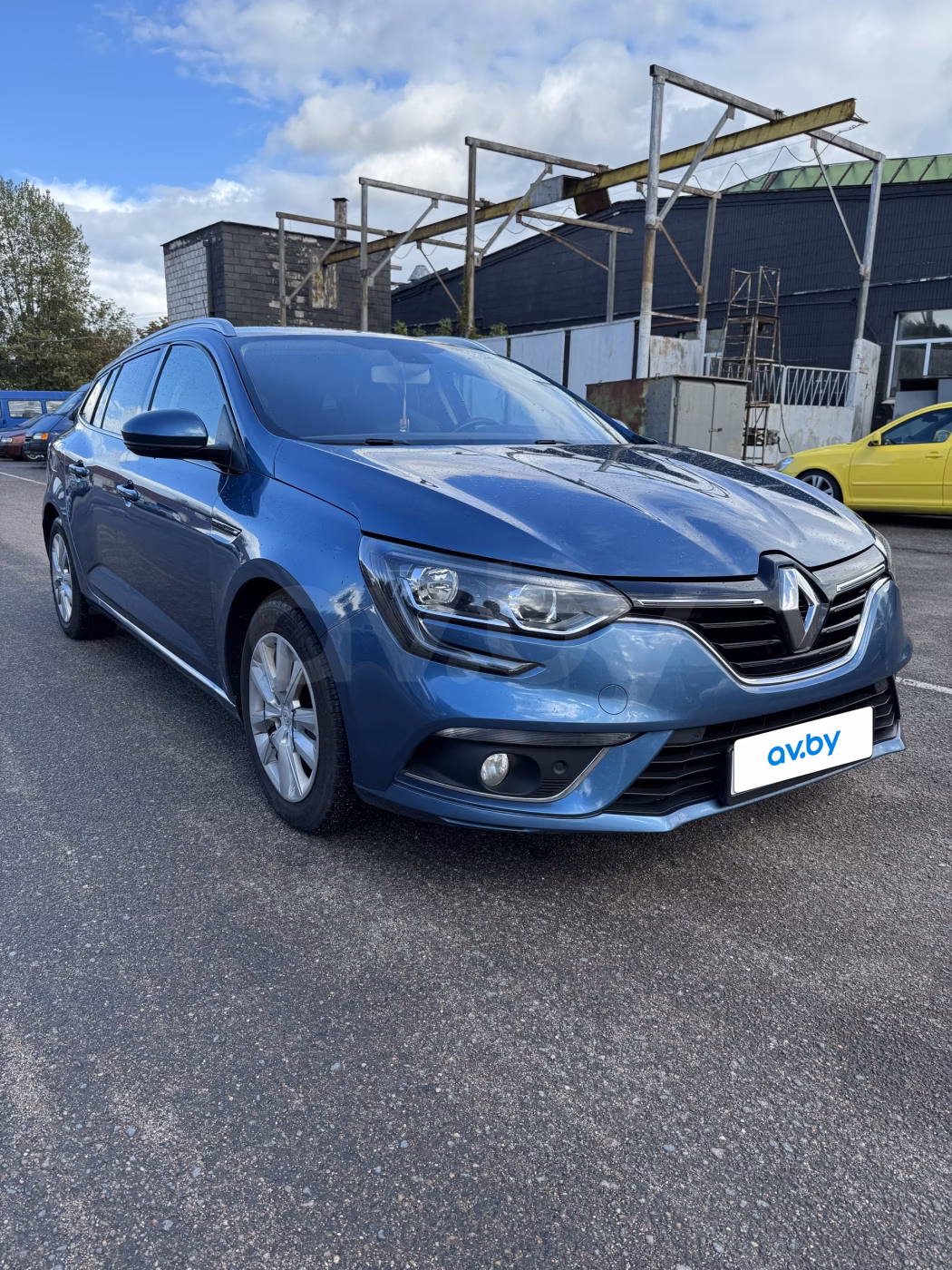Renault Megane фото 5