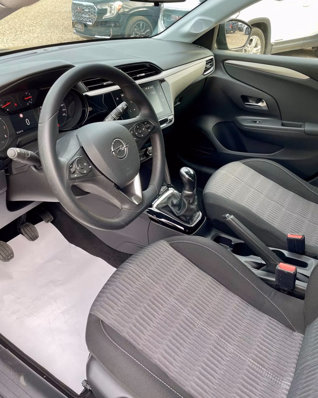 Opel Corsa фото 7