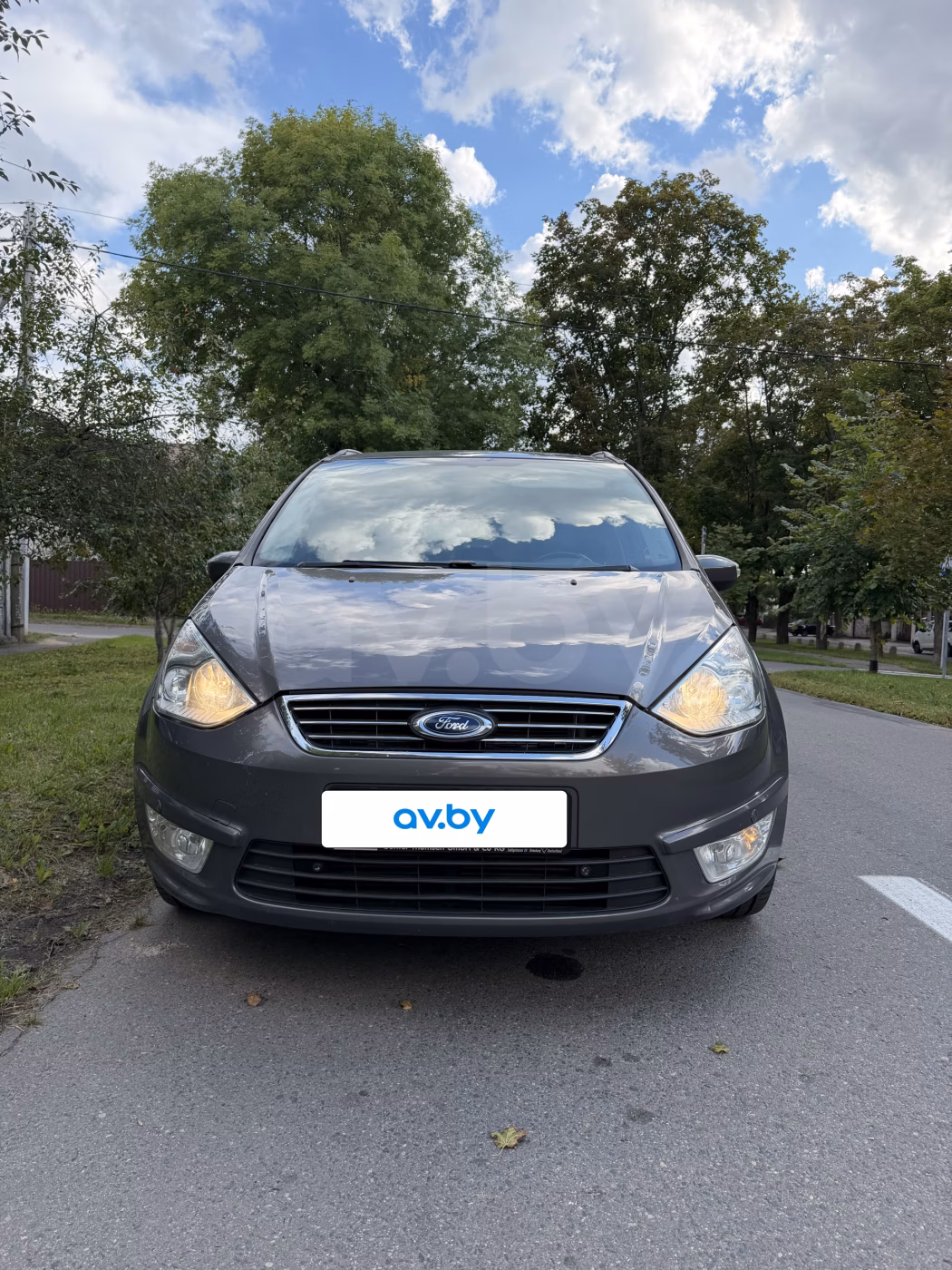 Ford Galaxy фото 8