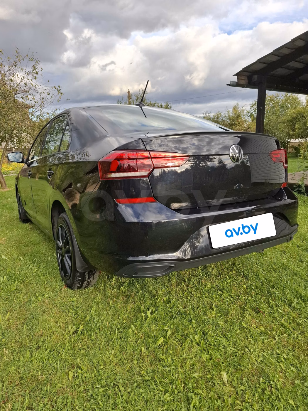 Volkswagen Polo Sedan фото 6