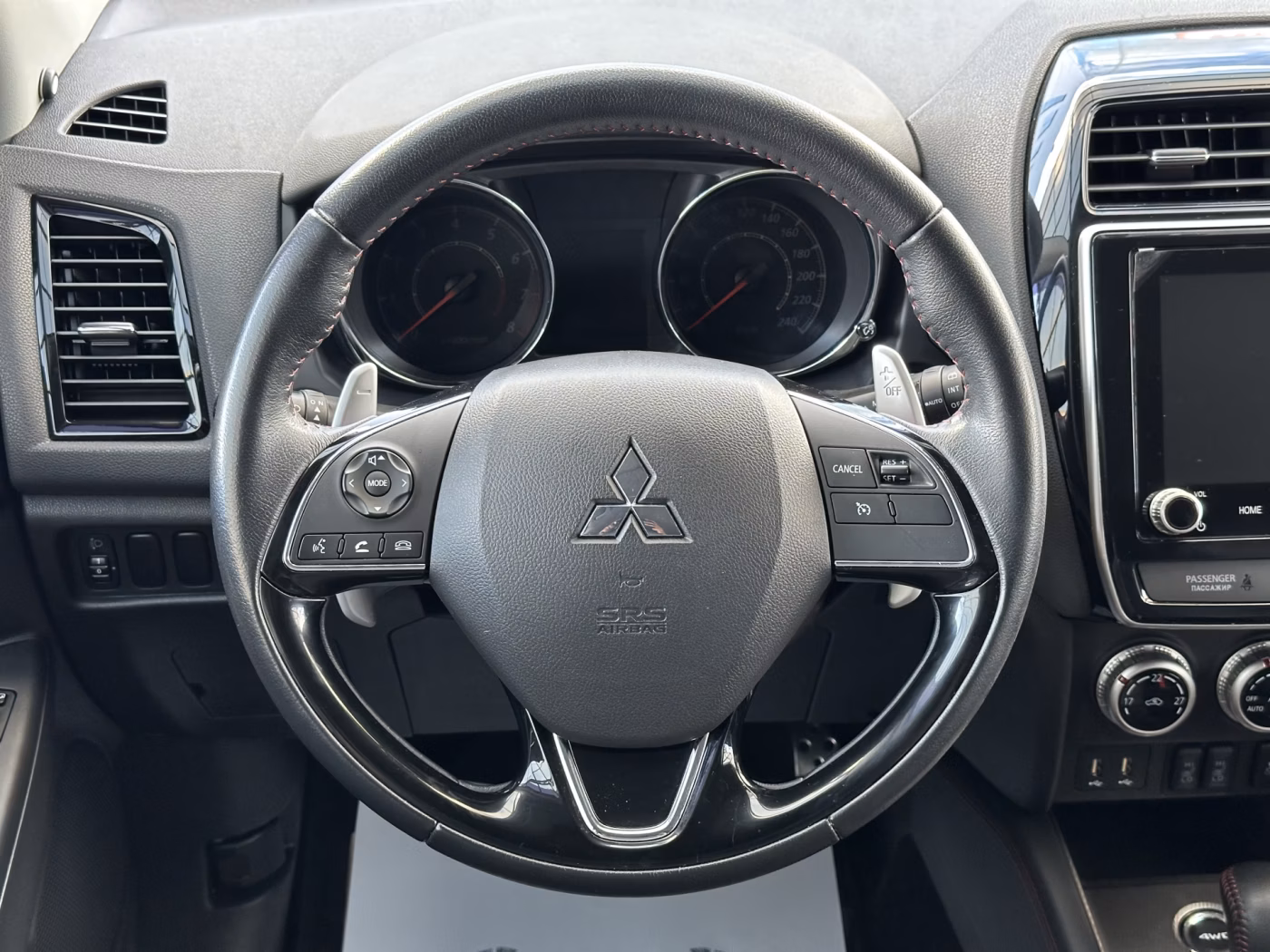 Mitsubishi ASX фото 11
