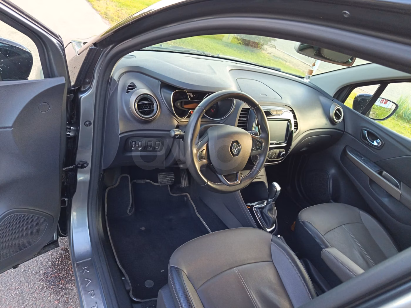 Renault Kaptur фото 10