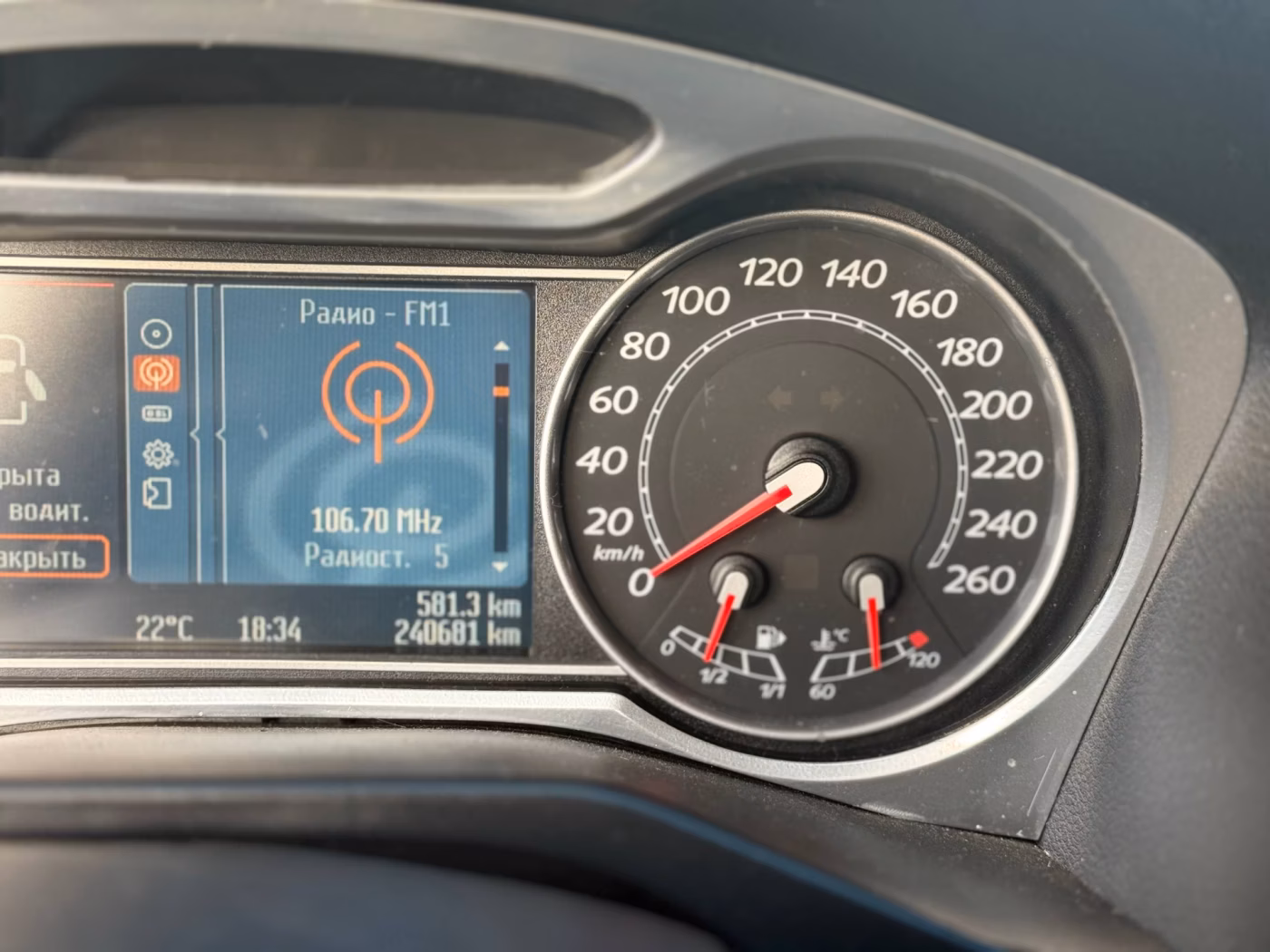 Ford Mondeo фото 13