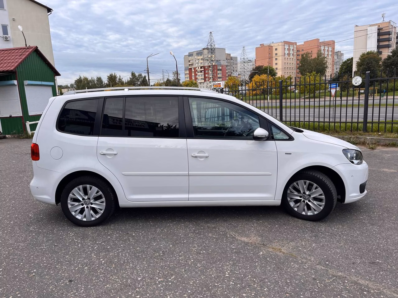 Volkswagen Touran фото 4