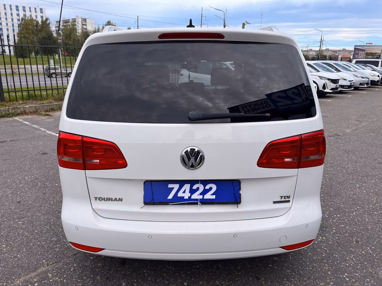 Volkswagen Touran фото 6