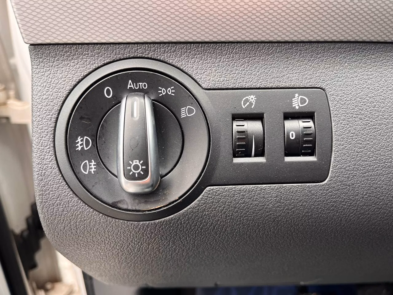 Volkswagen Touran фото 11