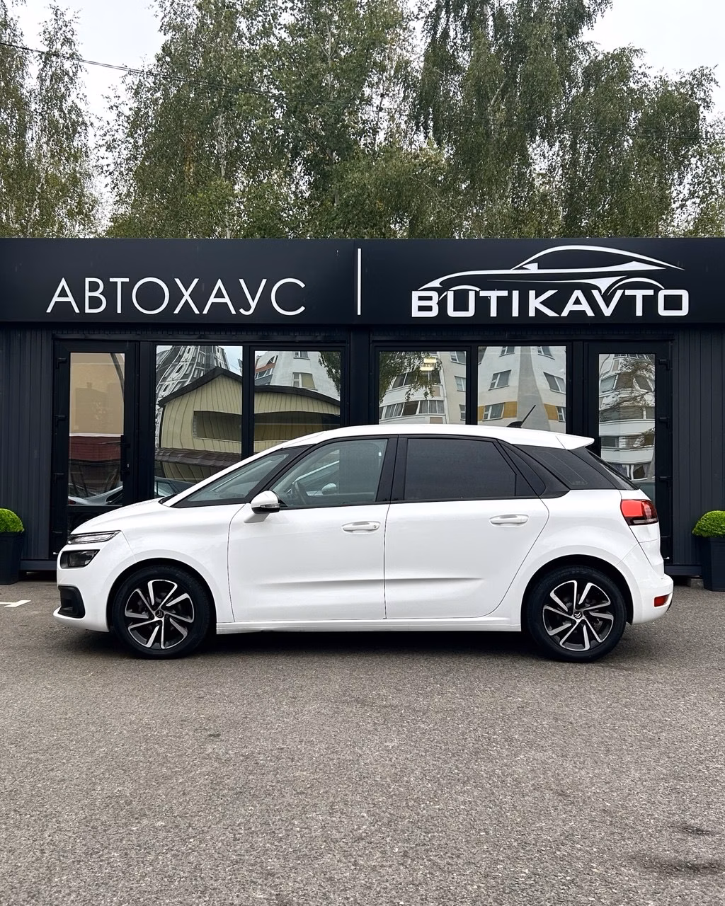Citroen C4 Spacetourer фото 8