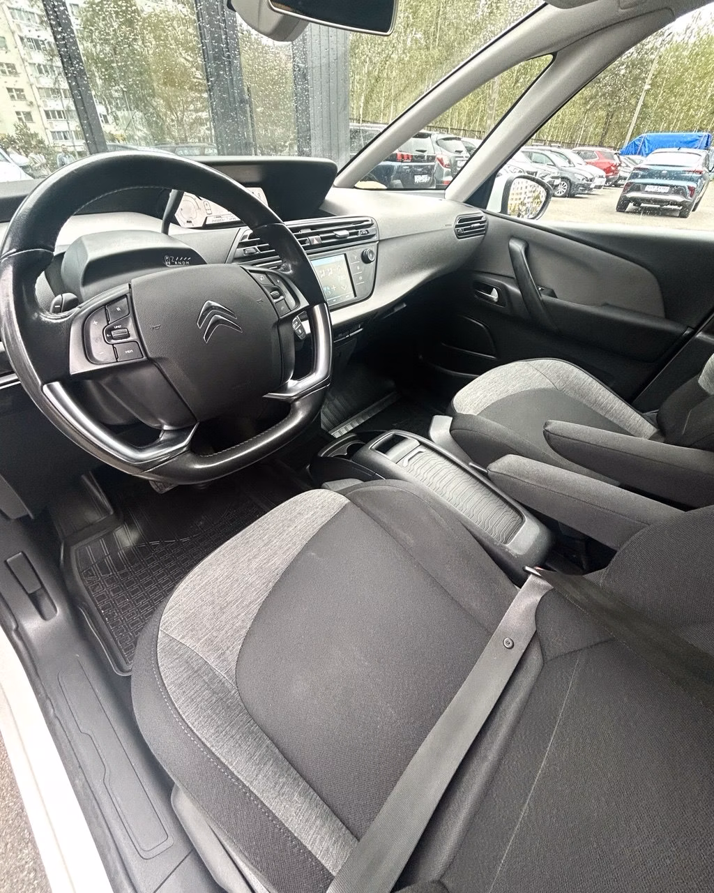 Citroen C4 Spacetourer фото 10