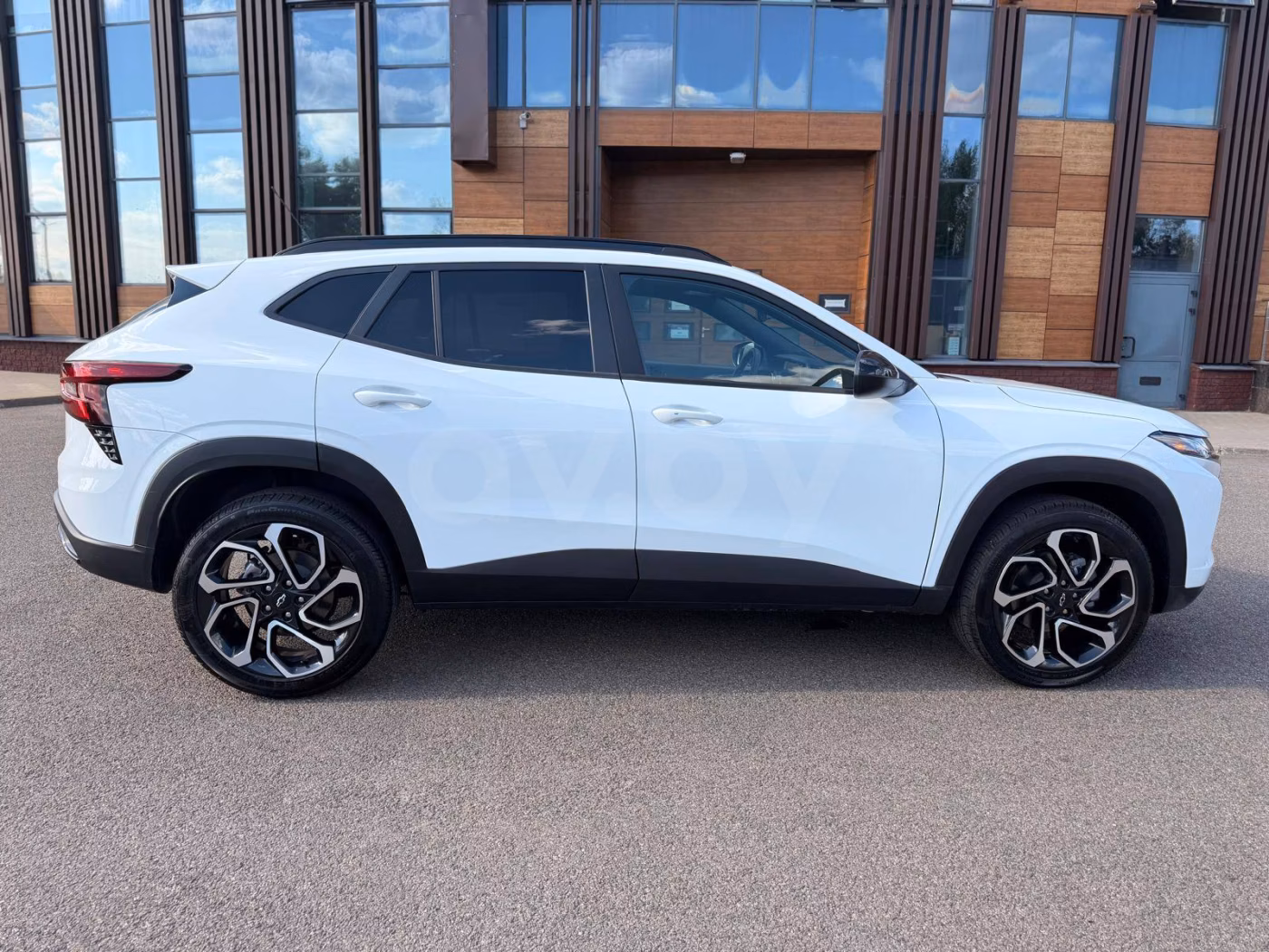 Chevrolet Trax фото 2