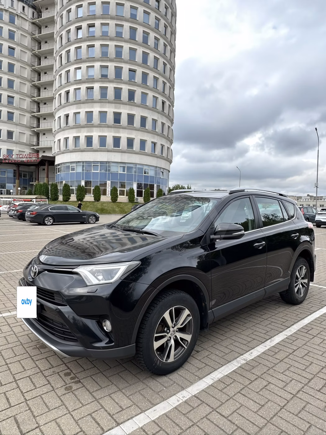 Toyota RAV4 фото 11