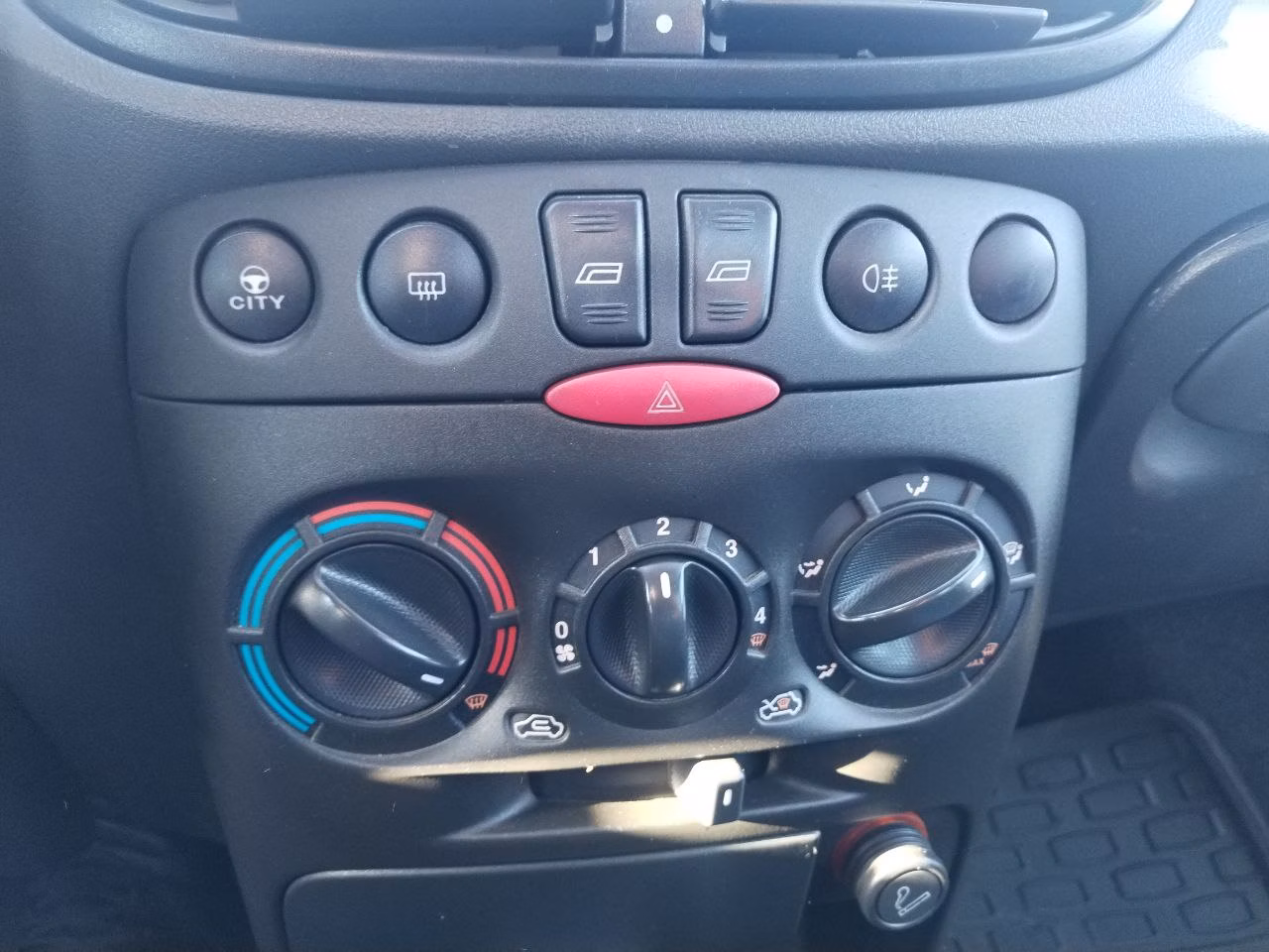 Fiat Punto фото 23