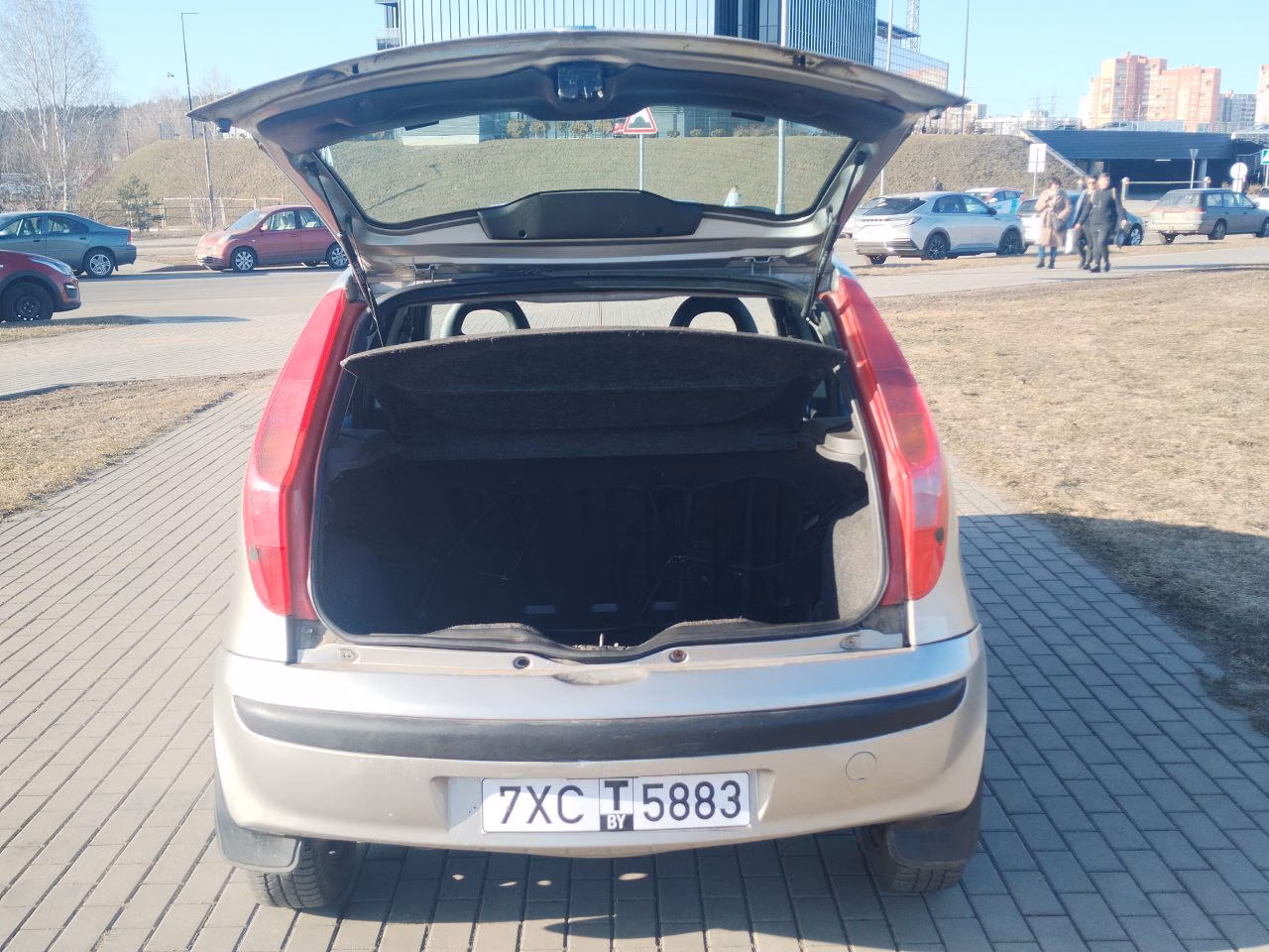 Fiat Punto фото 14