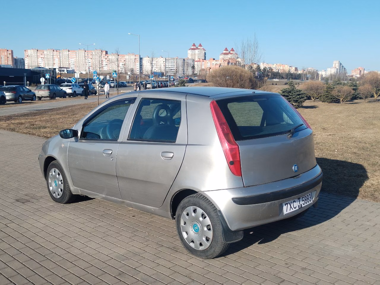 Fiat Punto фото 6