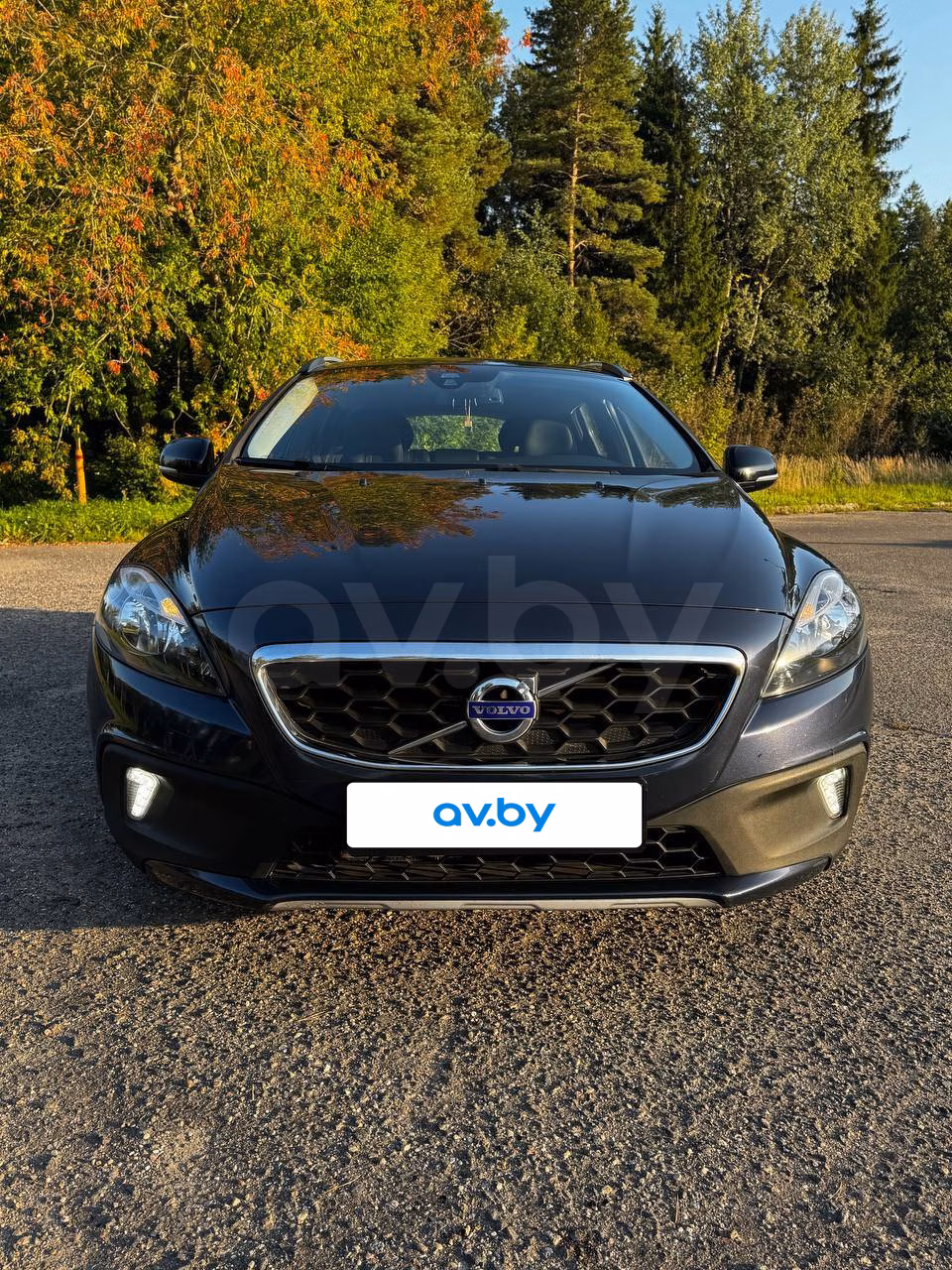 Volvo V40 Cross Country фото 2