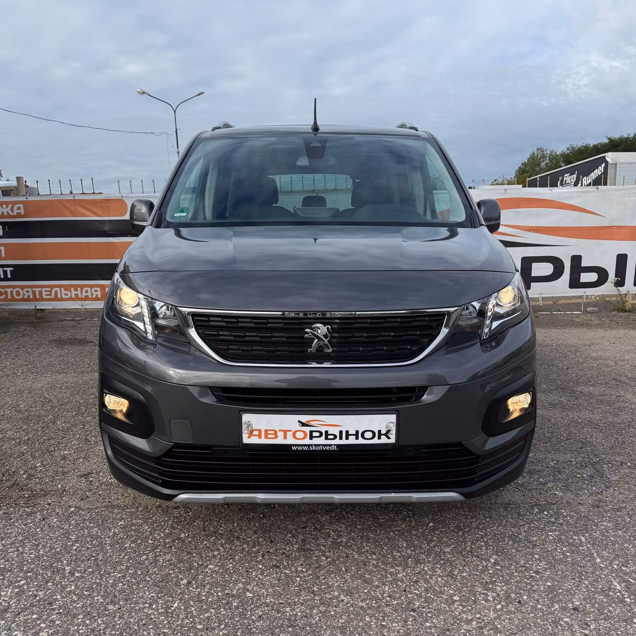 Peugeot Rifter фото 2