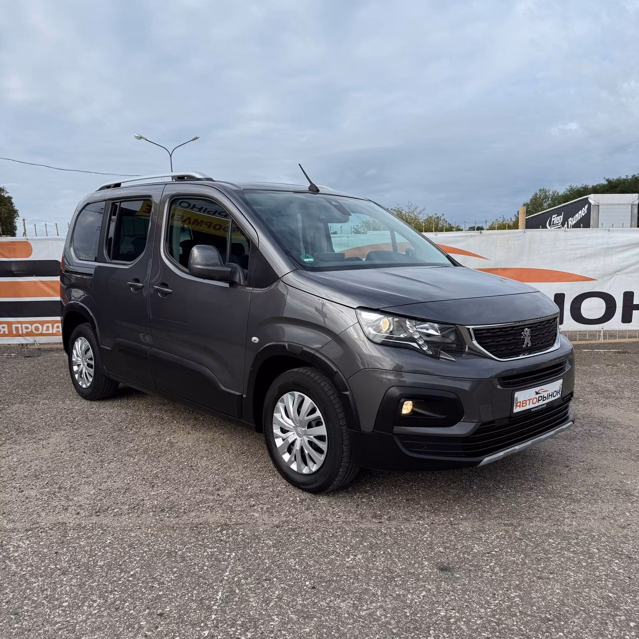 Peugeot Rifter фото 3