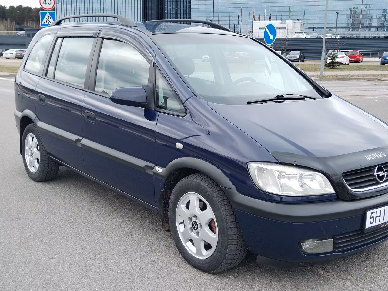 Opel Zafira фото 5