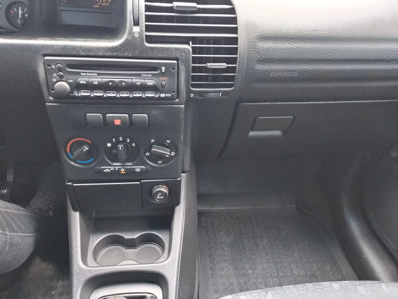 Opel Zafira фото 27