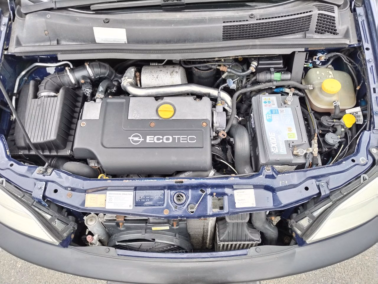 Opel Zafira фото 9