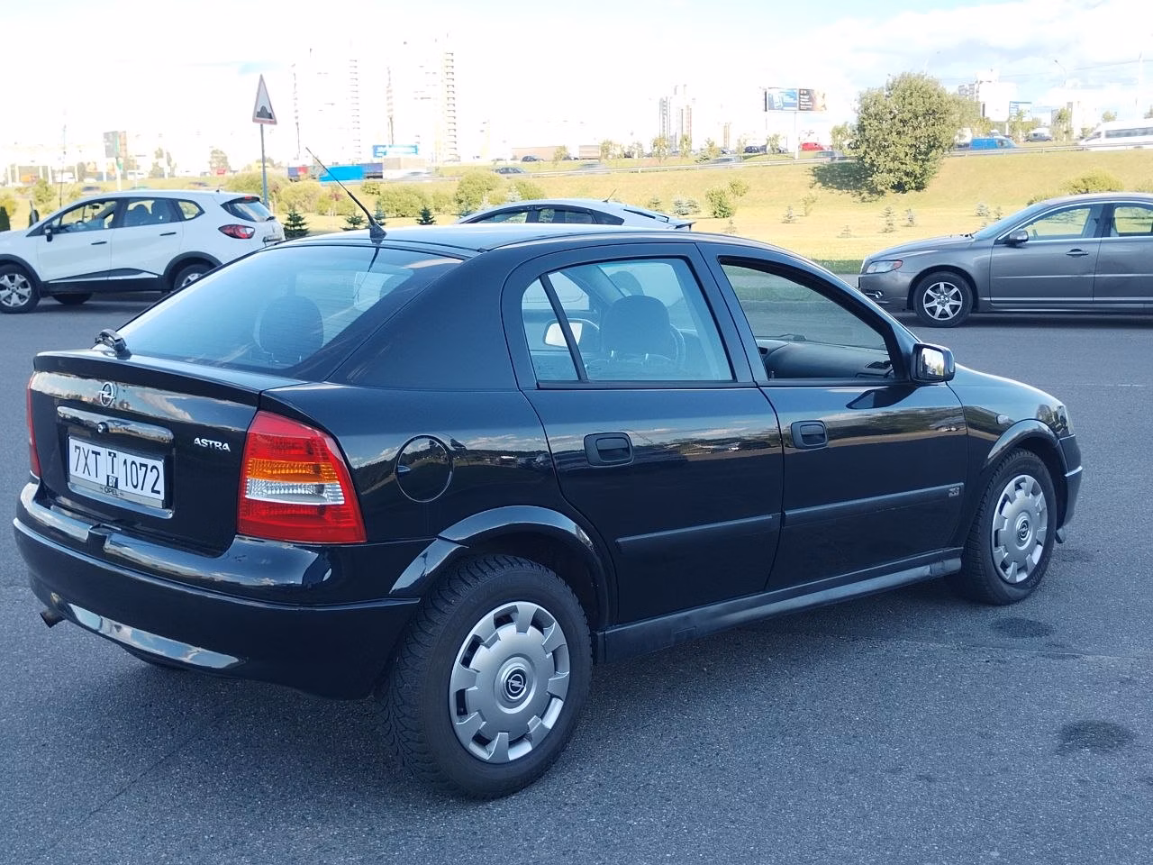 Opel Astra фото 2