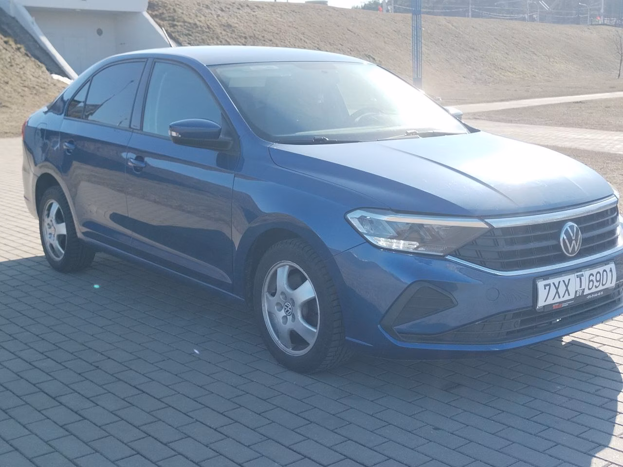 Volkswagen Polo Sedan фото 5
