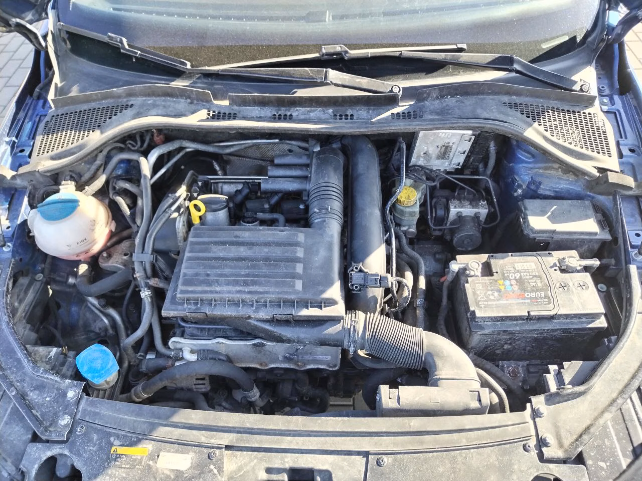 Volkswagen Polo Sedan фото 9