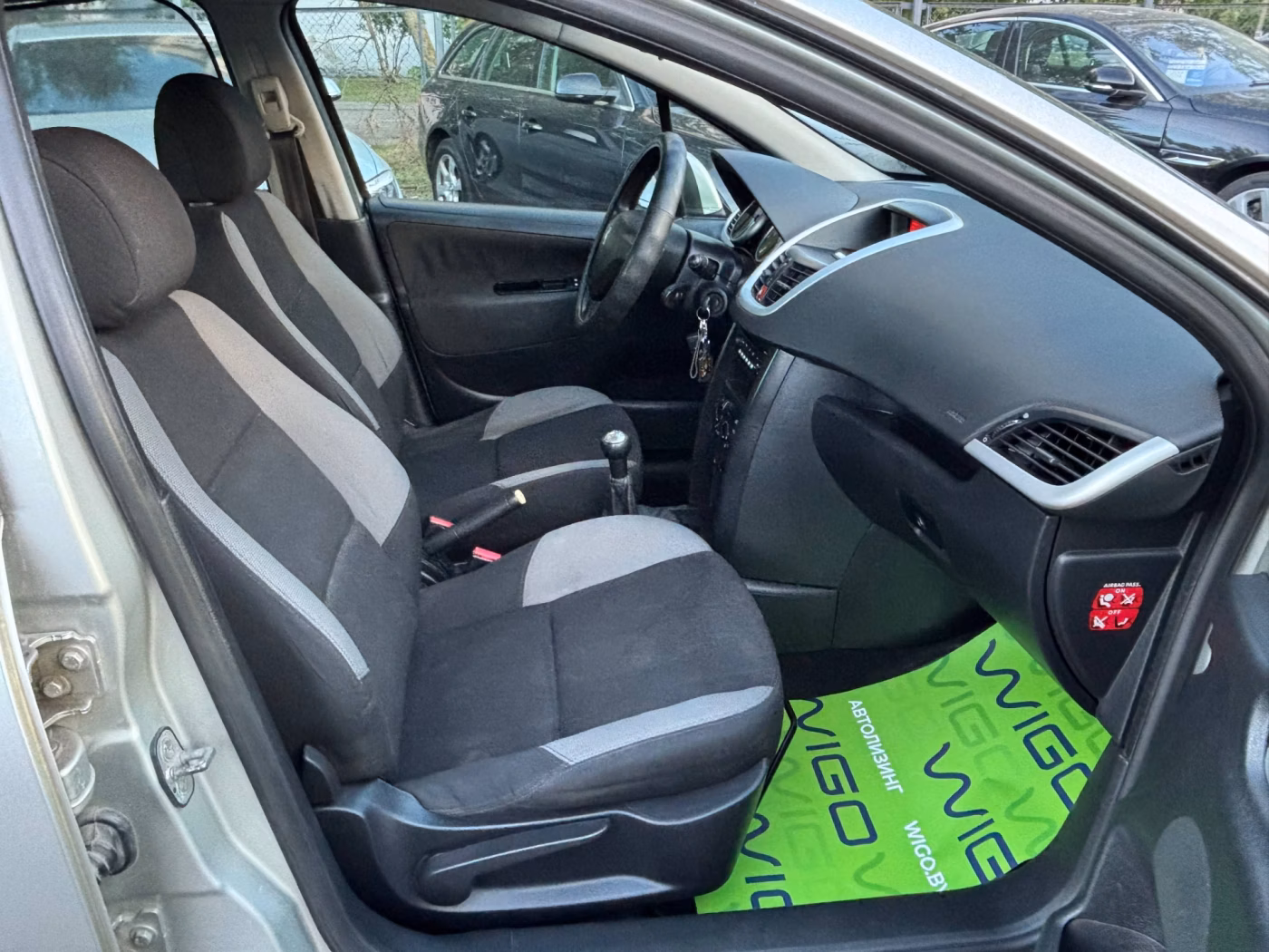 Peugeot 207 фото 19