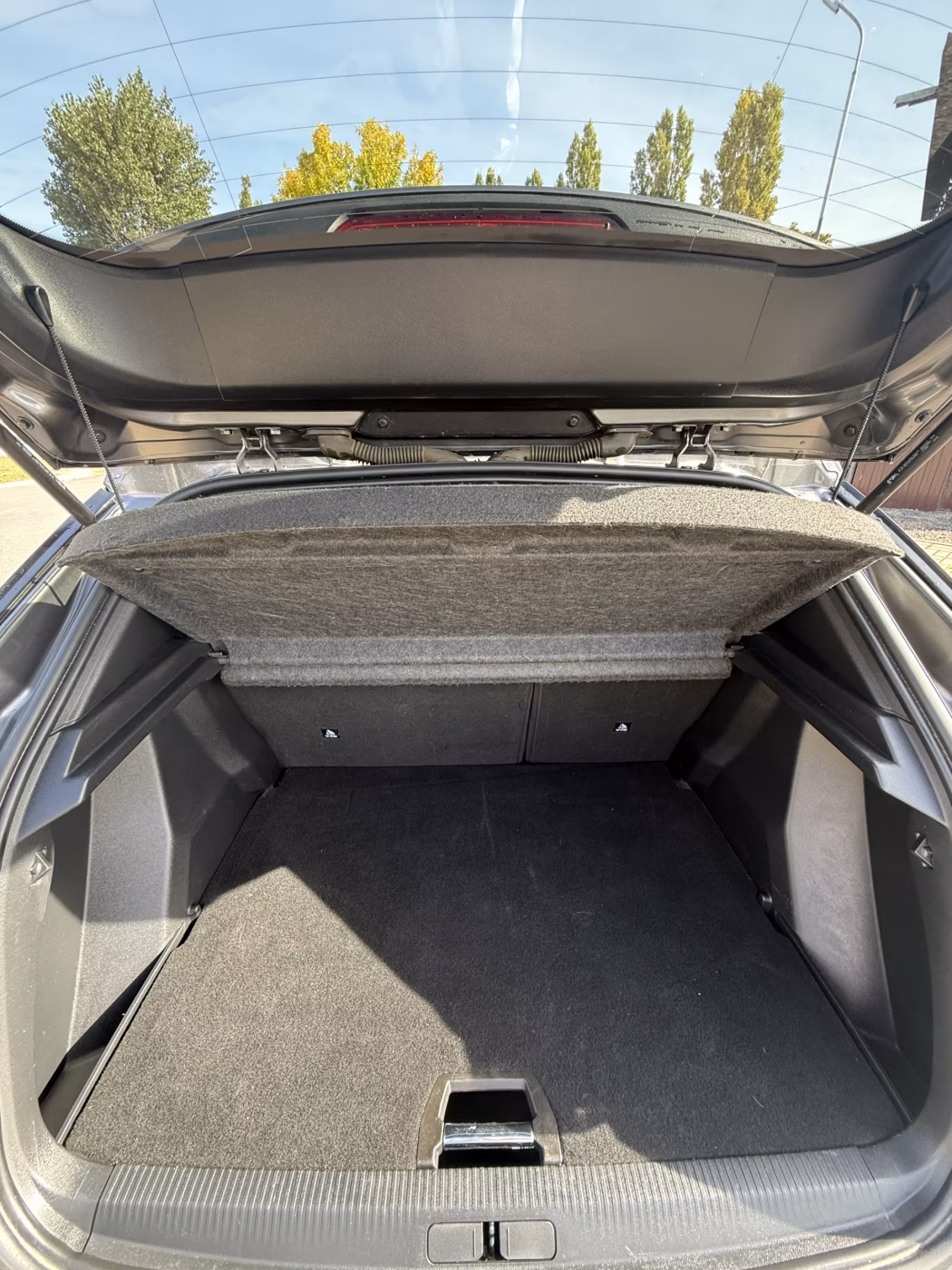 Peugeot 2008 фото 12
