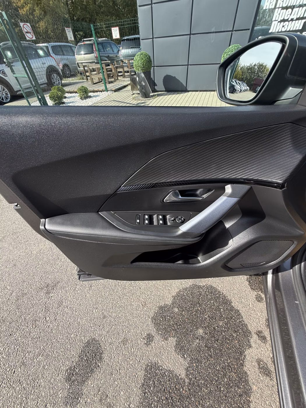 Peugeot 2008 фото 16