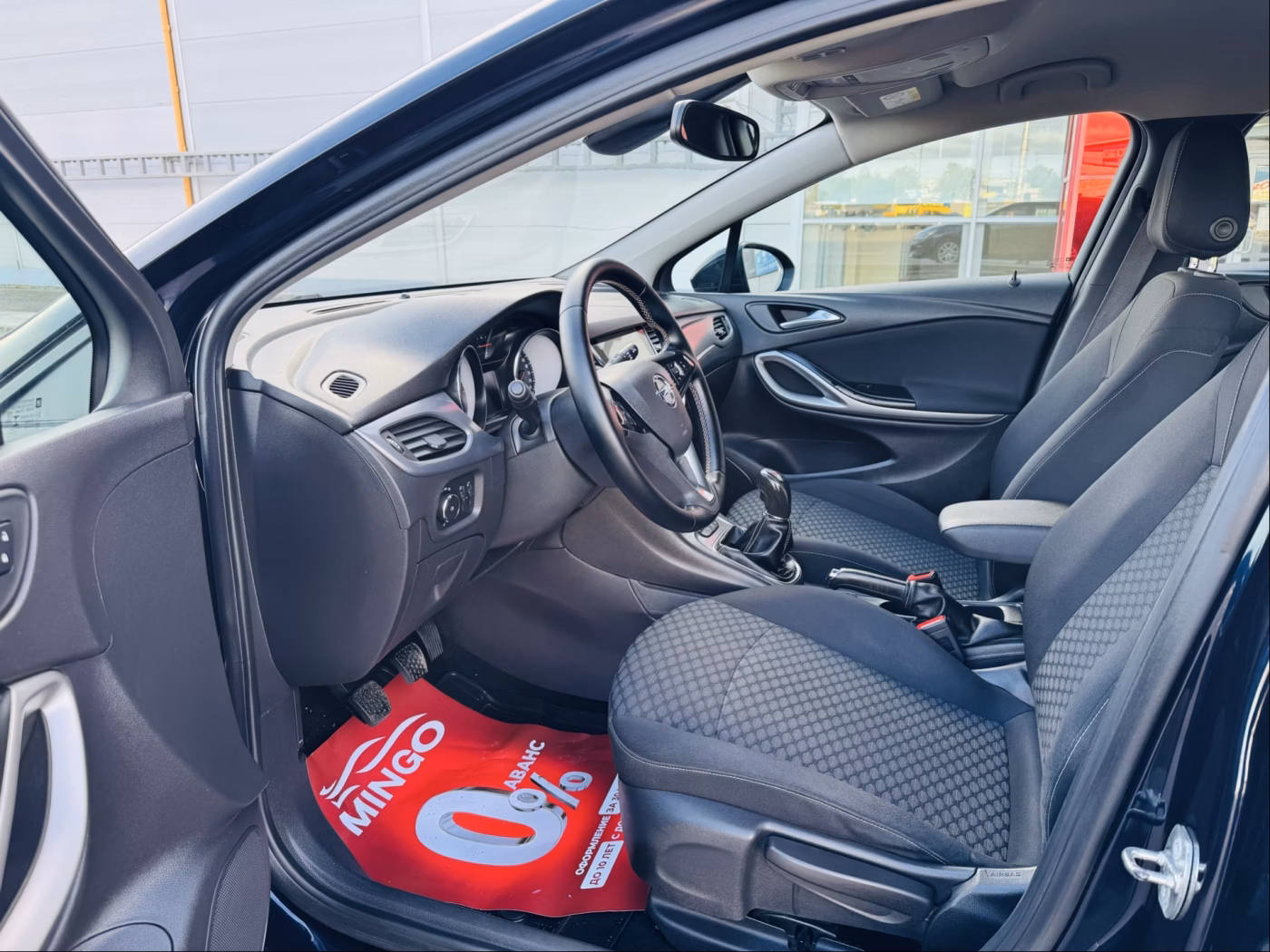 Opel Astra фото 5