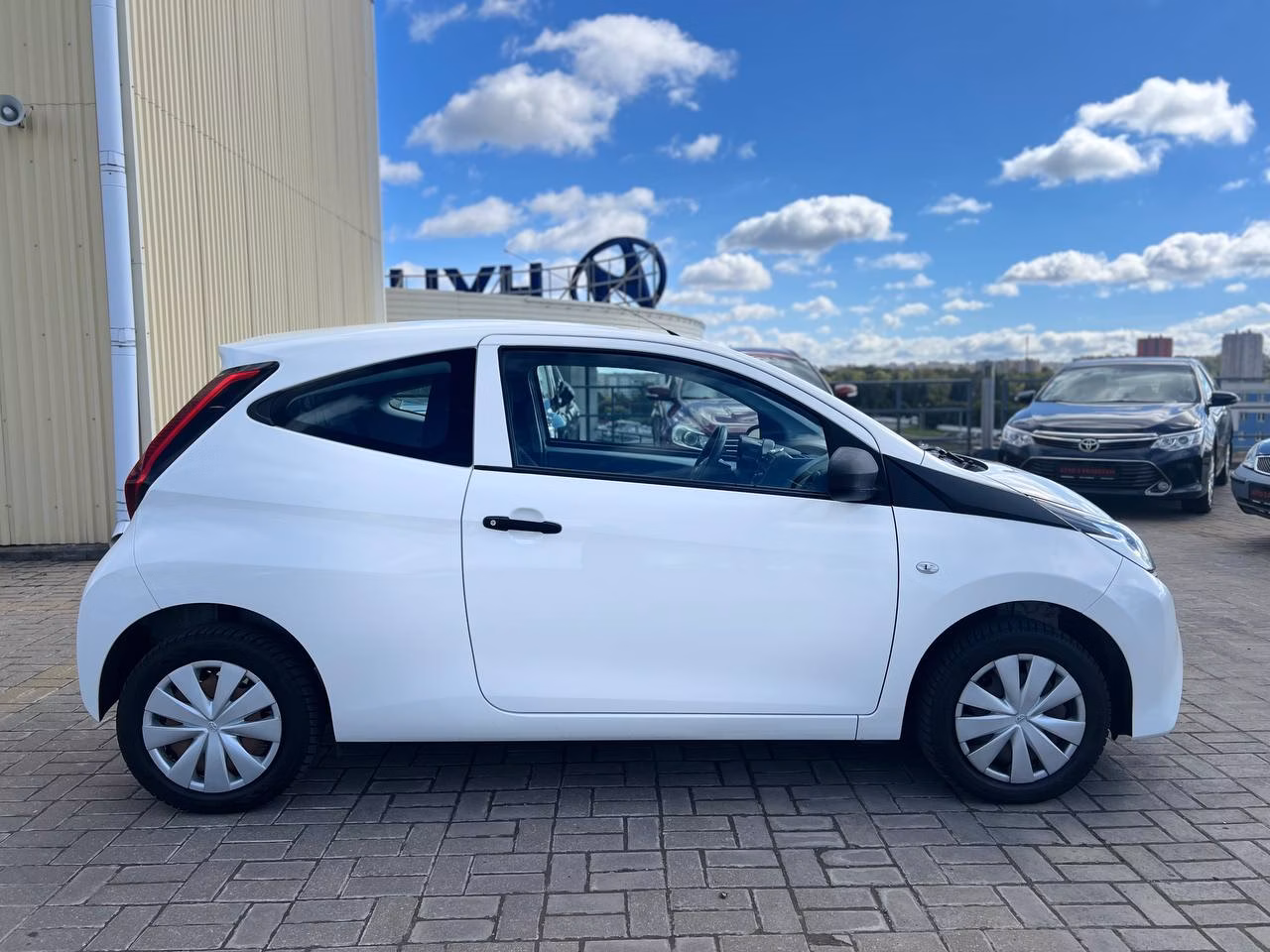 Toyota Aygo фото 8