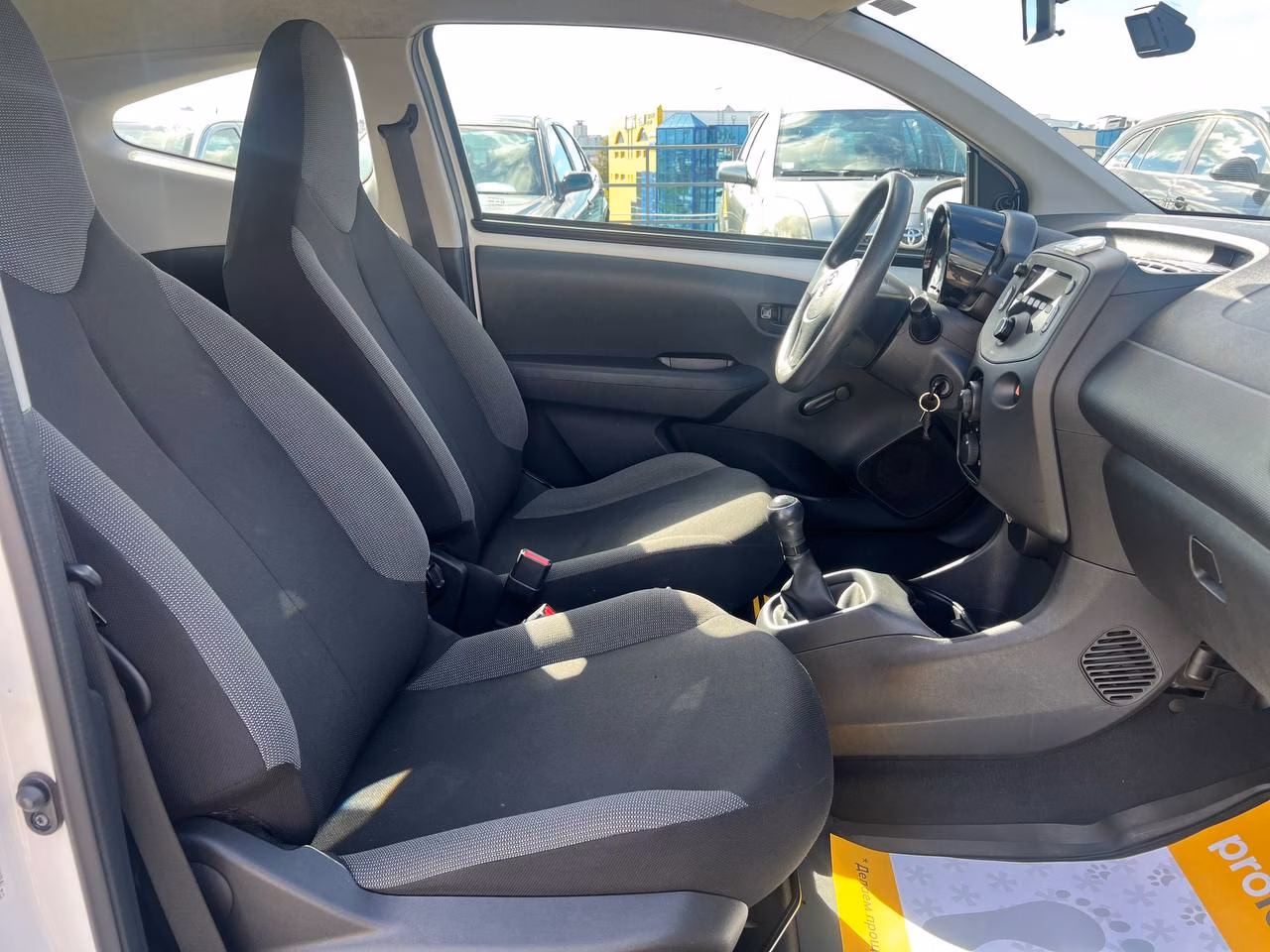 Toyota Aygo фото 18