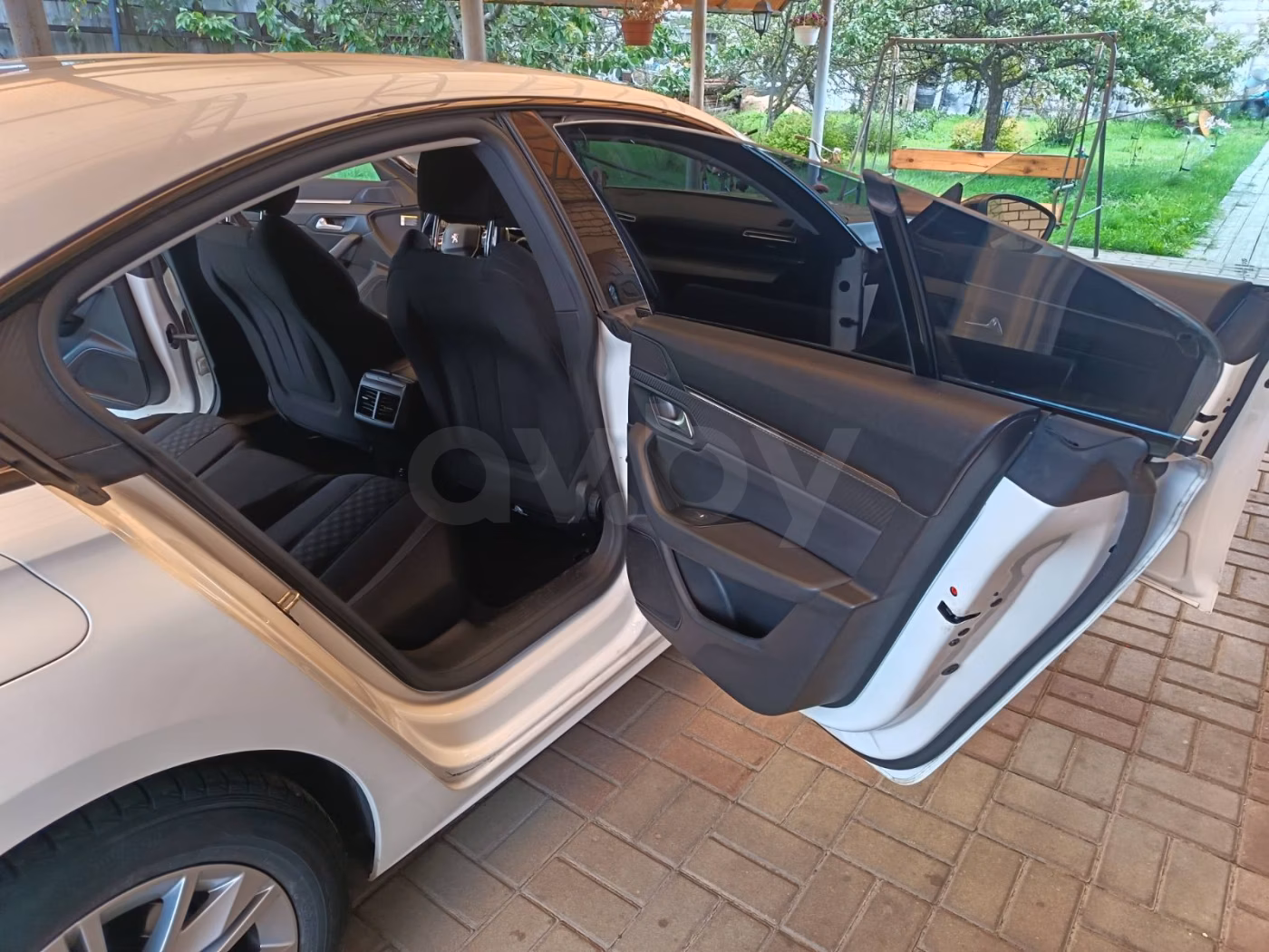 Peugeot 508 фото 12