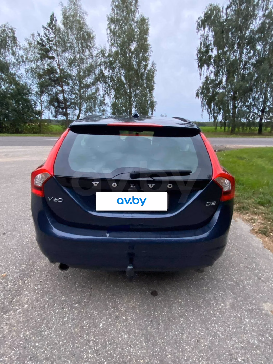Volvo V60 фото 2
