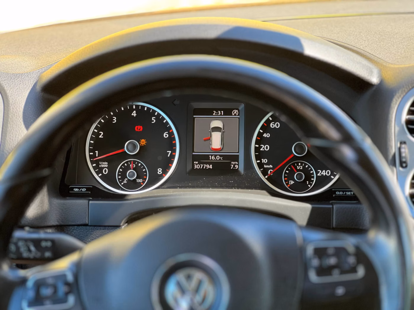 Volkswagen Tiguan фото 15