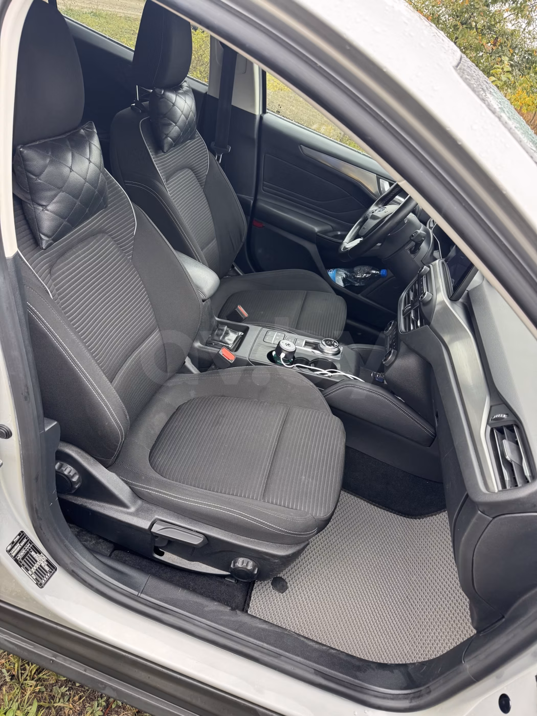 Ford Focus фото 9