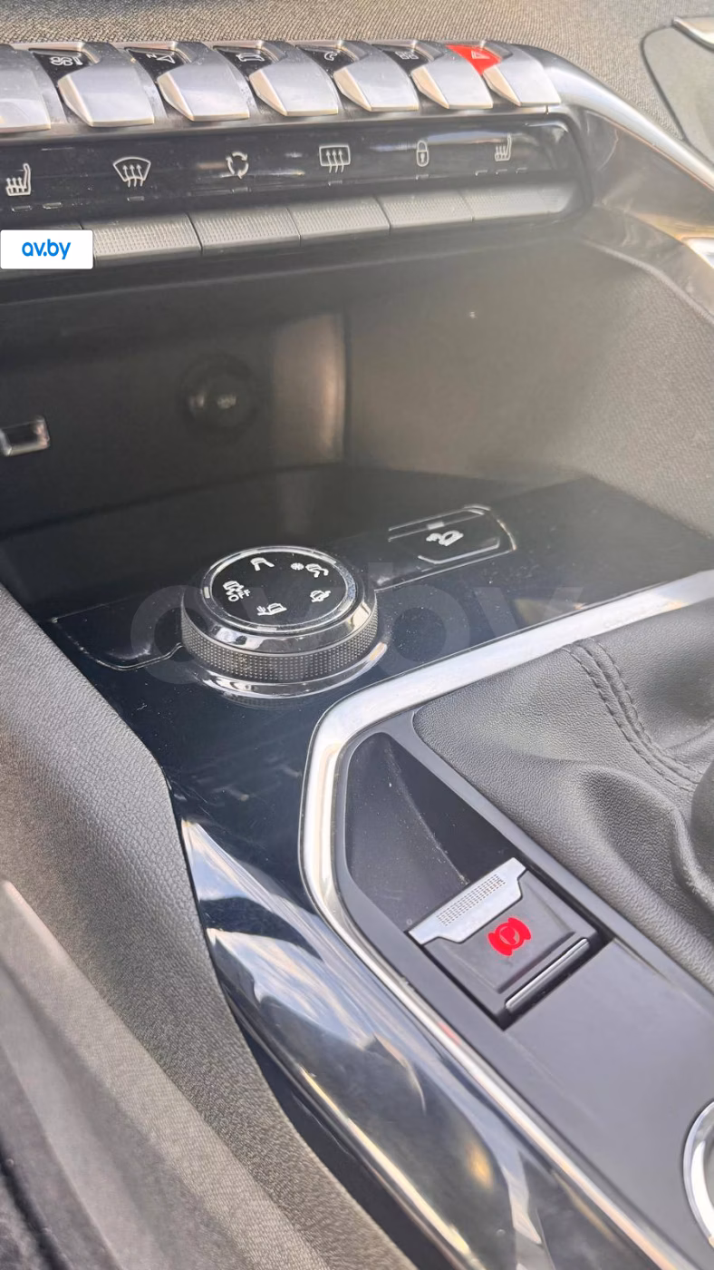 Peugeot 3008 фото 23