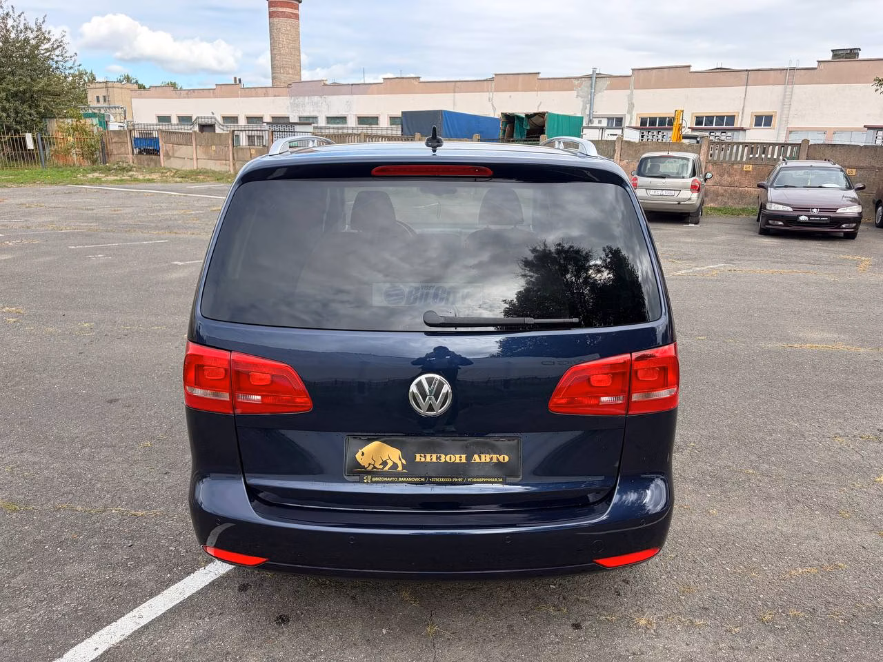Volkswagen Touran фото 4