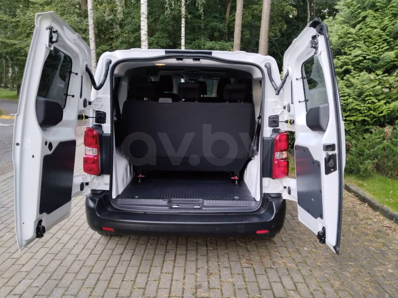 Citroen Jumpy фото 10