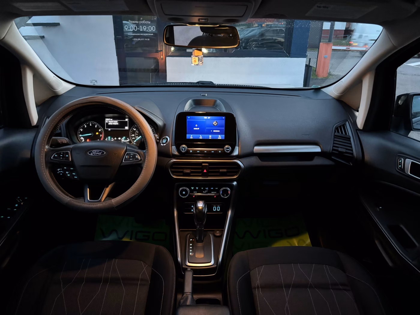 Ford EcoSport фото 17