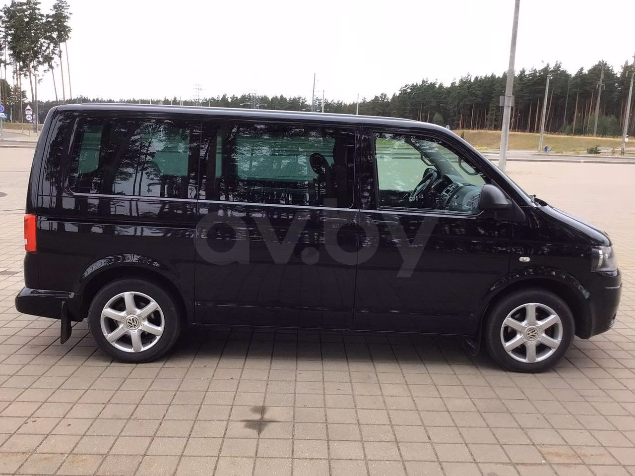 Volkswagen Multivan фото 4