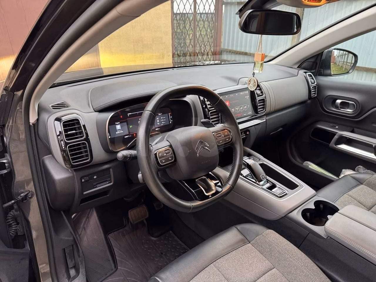 Citroen C5 Aircross фото 9