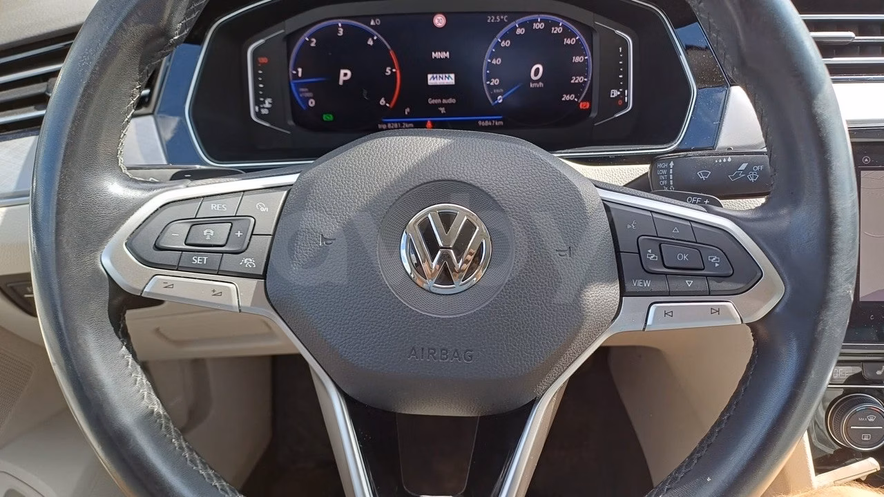 Volkswagen Passat фото 7