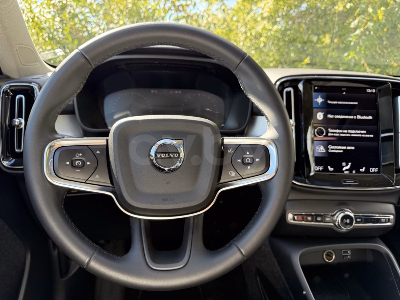 Volvo XC40 фото 6