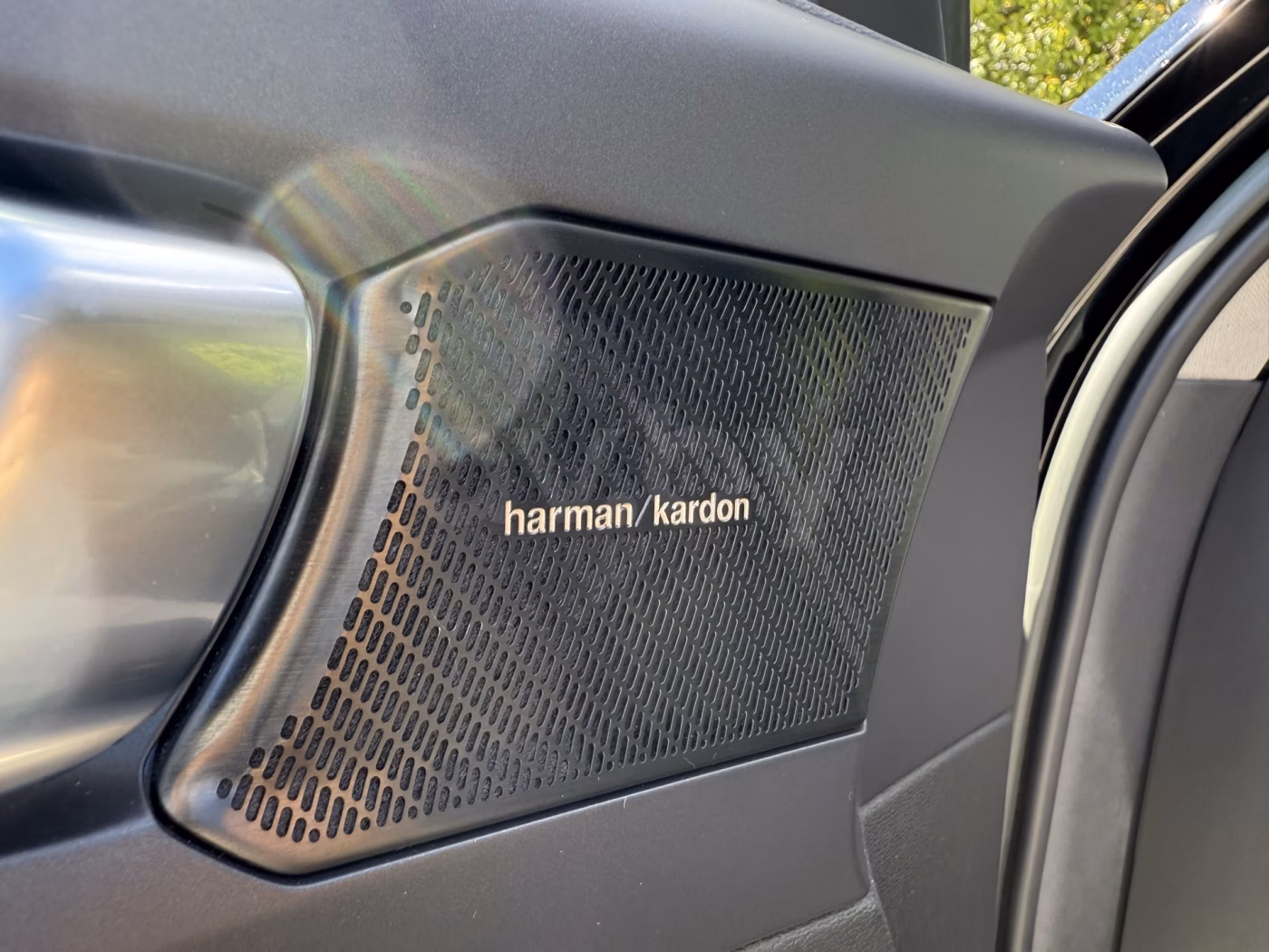 Volvo XC40 фото 15