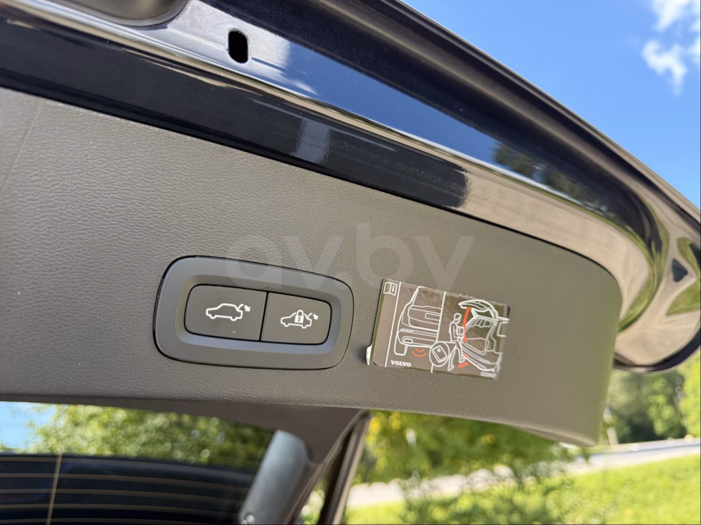 Volvo XC40 фото 19