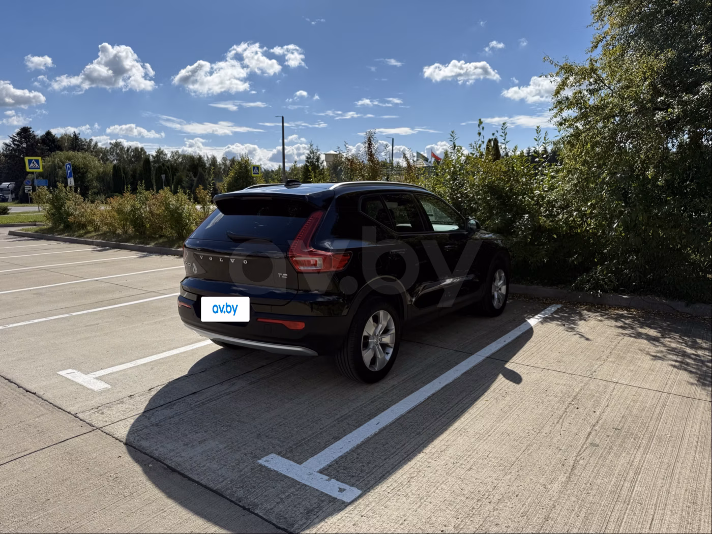 Volvo XC40 фото 5
